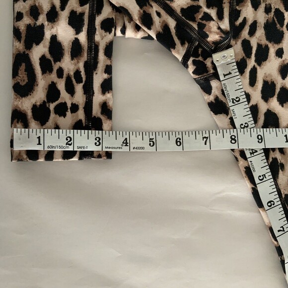 Victoria Secret Animal Print Full Length Leggings 2 - Picture 6 of 11